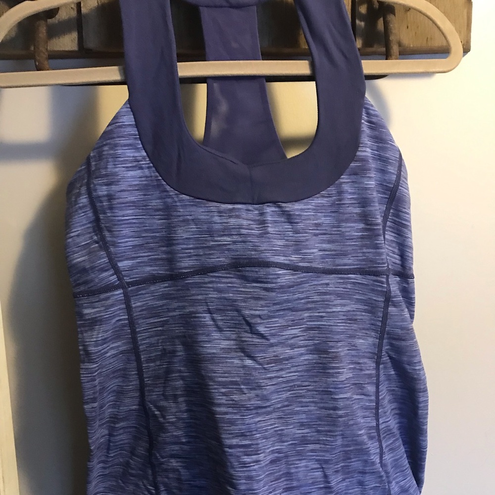 Lululemon tank